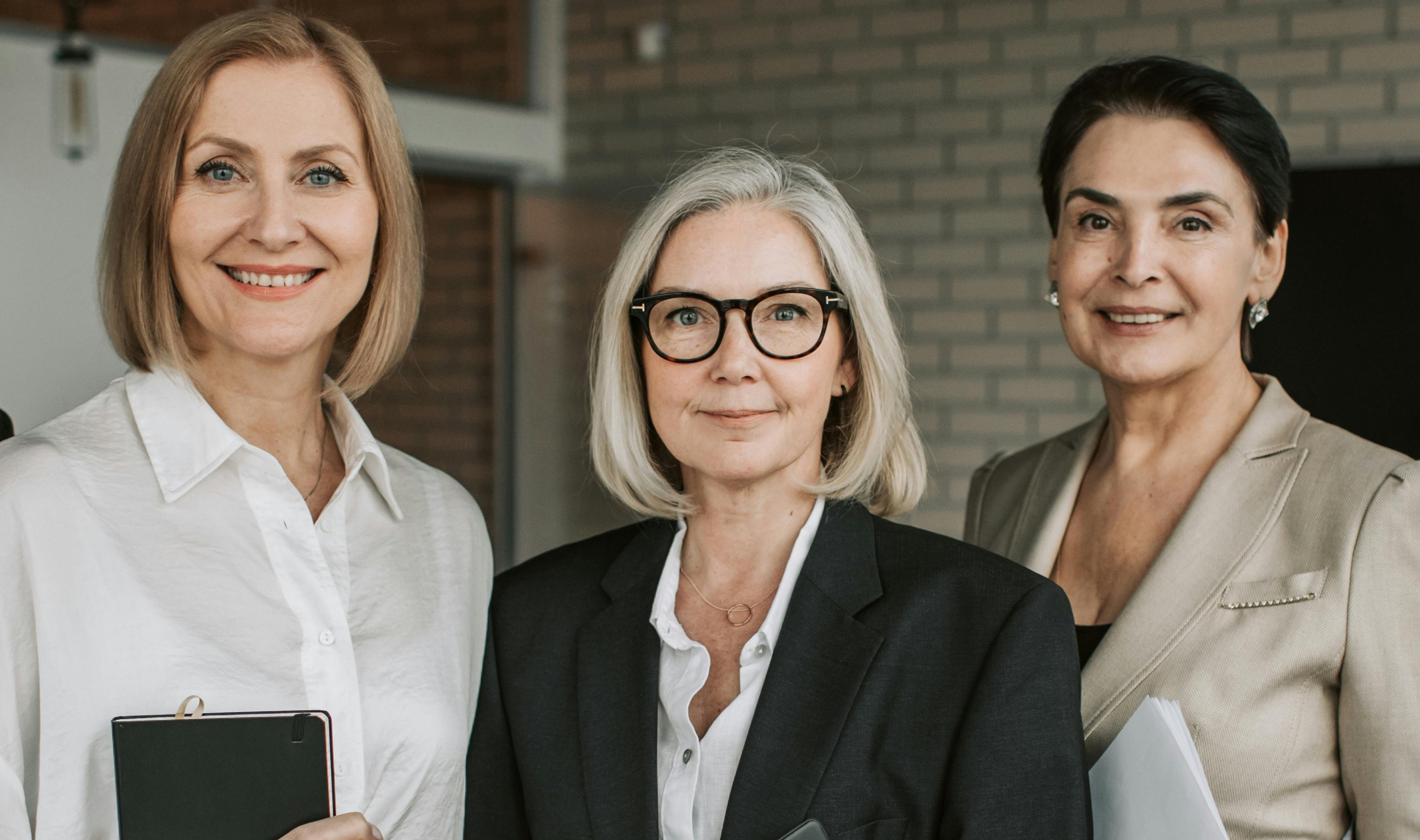 Media picture: Жените в сребърна възраст на пазара на труда в България: предизвикателства и идеи